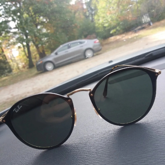 Ray ban sunglasses - Picture 1 of 6